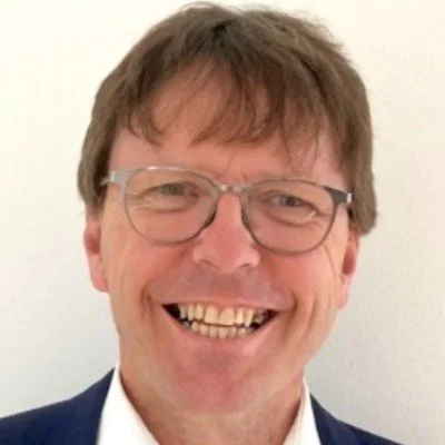 Dr Volker Wagner-Solbach